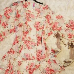 Betsey Johnson kimono EUC